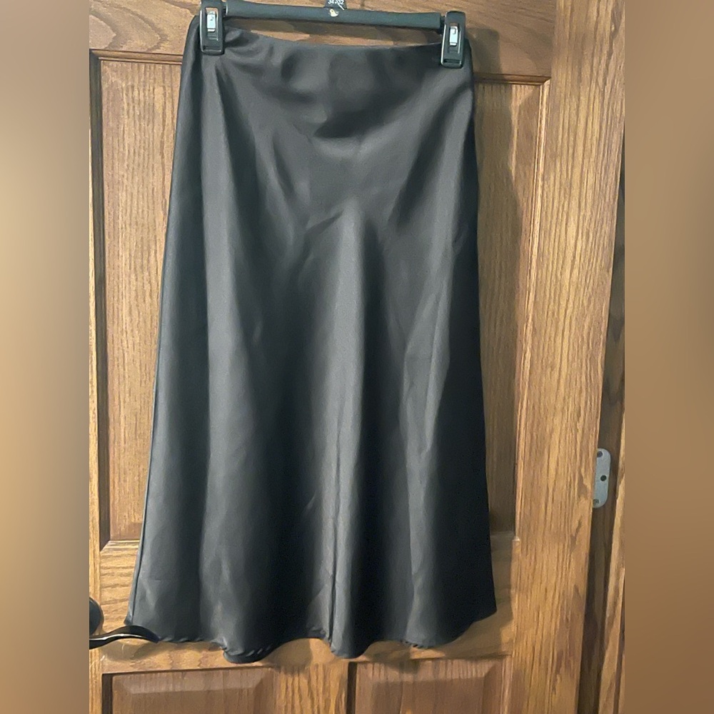 SHEIN Black Midi Skirt